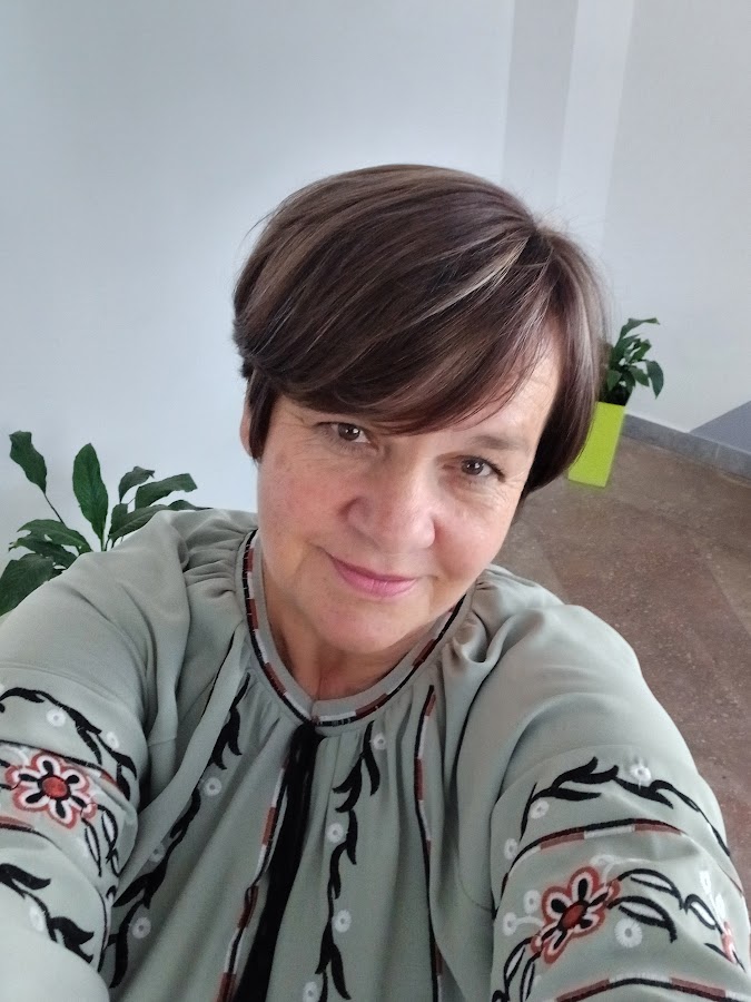 Дєєва-Наюк Олена Анатоліївна
