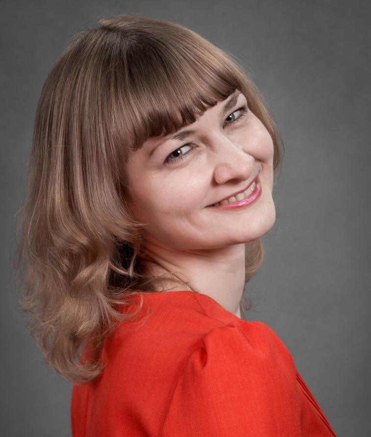 ЛЯШОК ЛЮДМИЛА ВАЛЕРІЇВНА